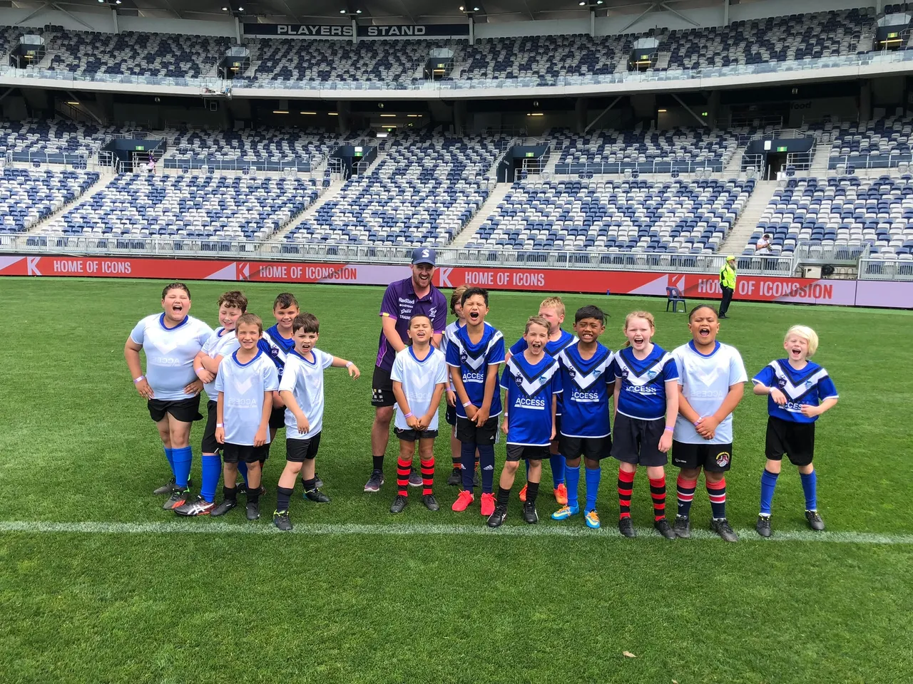 Geelong Sharks club photo 29 of 31